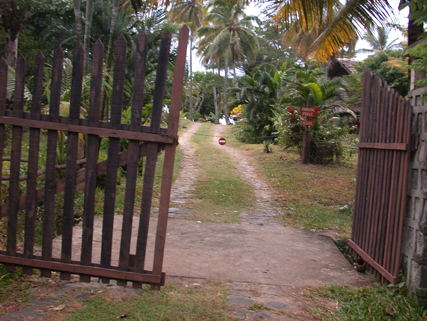 Un sens unique = welcome ? L'entrée d'Hibiscus